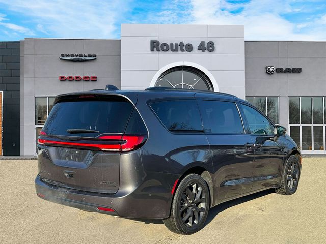 2021 Chrysler Pacifica Limited