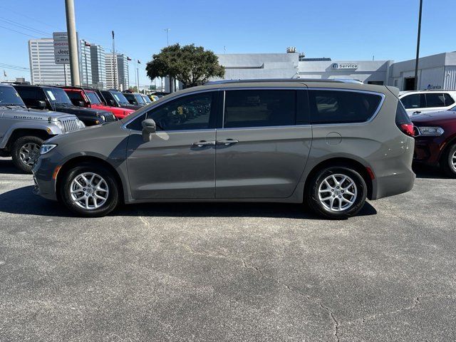 2021 Chrysler Pacifica Touring-L