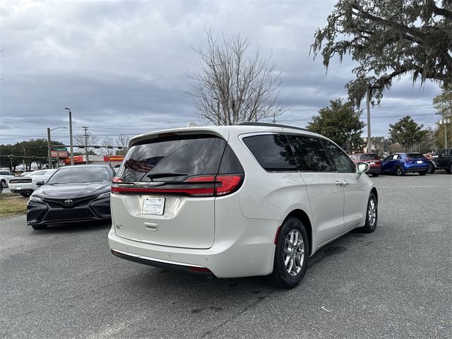 2021 Chrysler Pacifica Touring