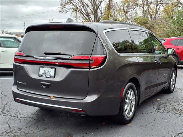 2021 Chrysler Pacifica Touring