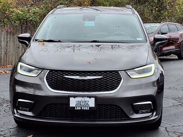 2021 Chrysler Pacifica Touring