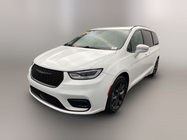 2021 Chrysler Pacifica Touring