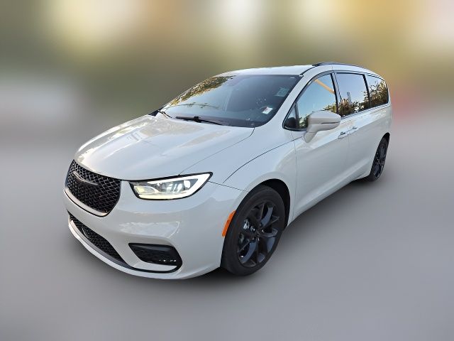 2021 Chrysler Pacifica Touring