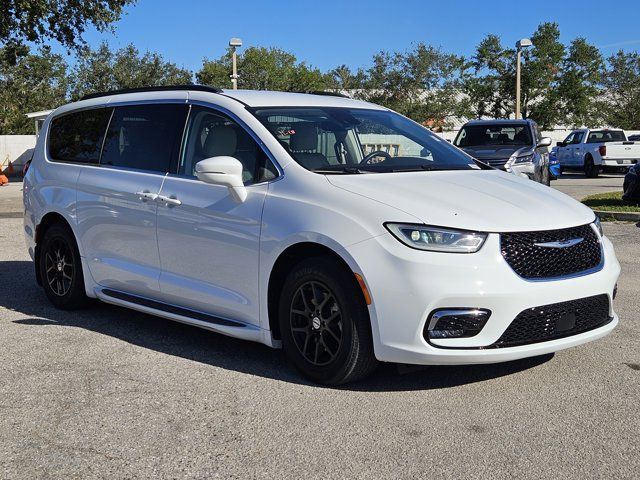 2021 Chrysler Pacifica Touring