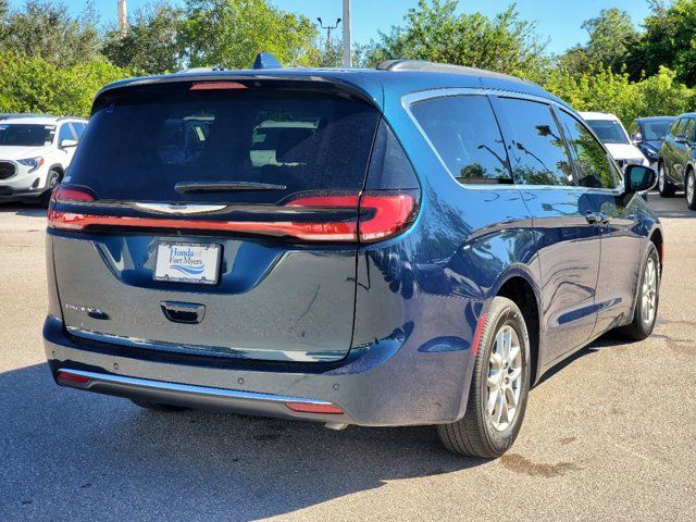 2021 Chrysler Pacifica Touring