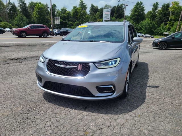 2021 Chrysler Pacifica Touring