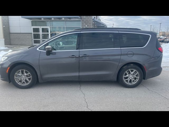 2021 Chrysler Pacifica Touring