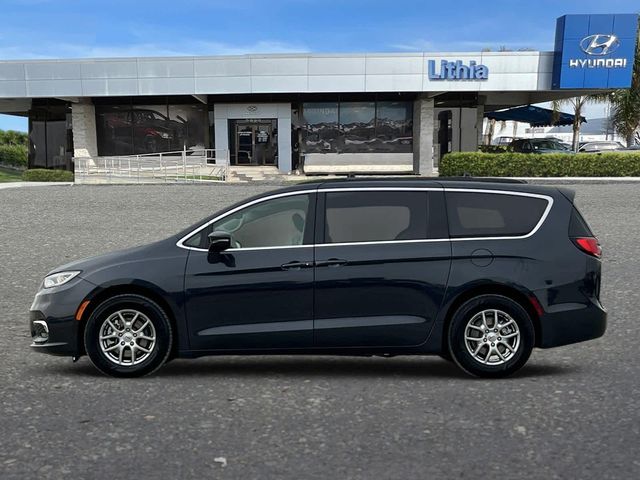 2021 Chrysler Pacifica Touring