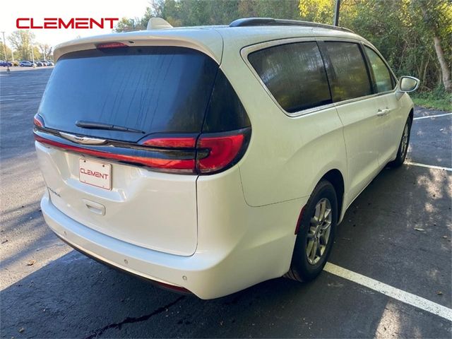 2021 Chrysler Pacifica Touring