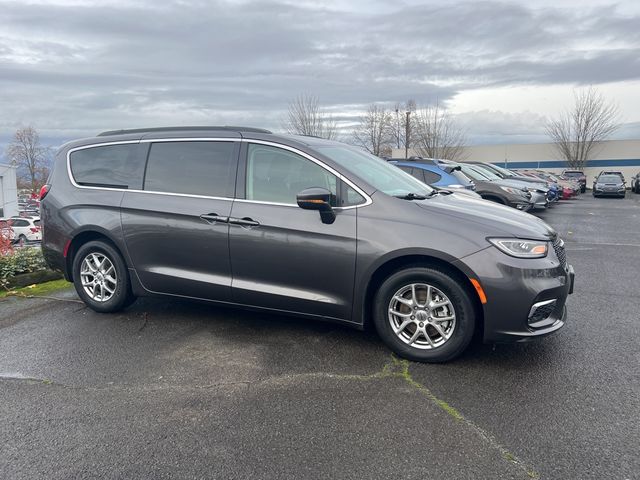 2021 Chrysler Pacifica Touring