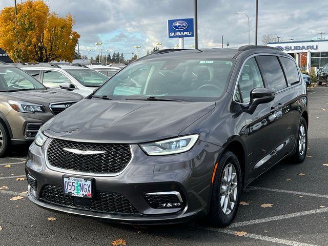 2021 Chrysler Pacifica Touring