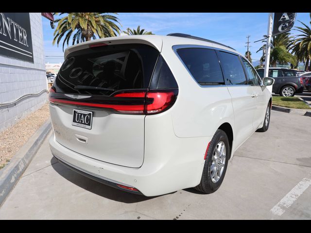 2021 Chrysler Pacifica Touring