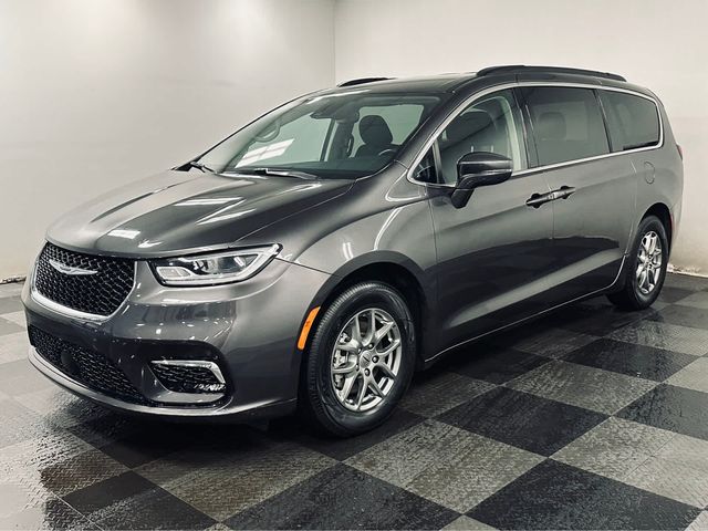 2021 Chrysler Pacifica Touring