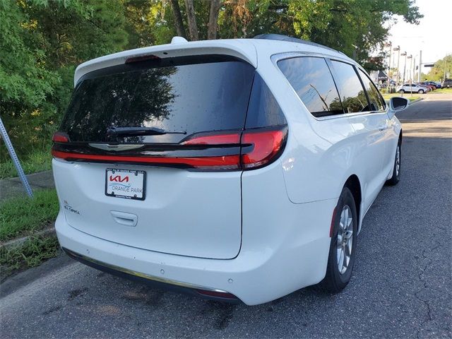 2021 Chrysler Pacifica Touring