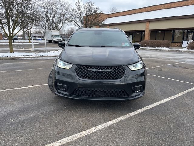 2021 Chrysler Pacifica Touring