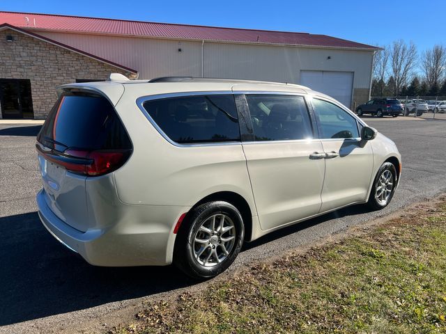 2021 Chrysler Pacifica Touring