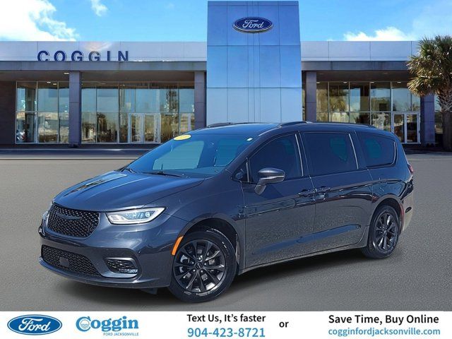 2021 Chrysler Pacifica Touring