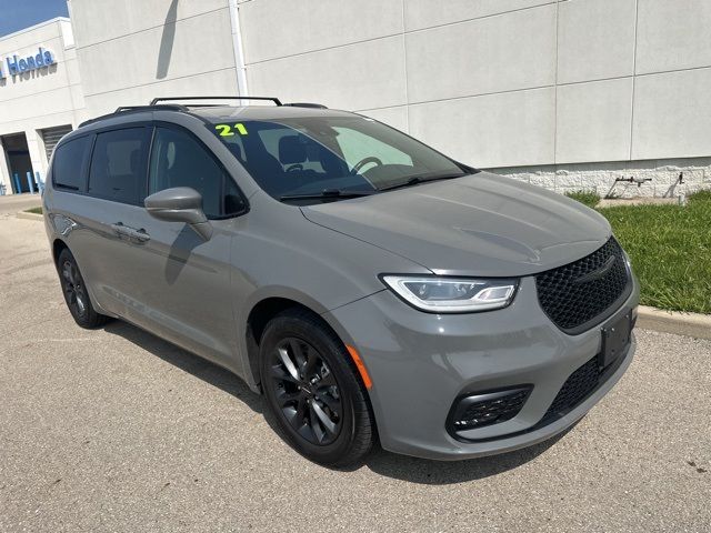 2021 Chrysler Pacifica Touring