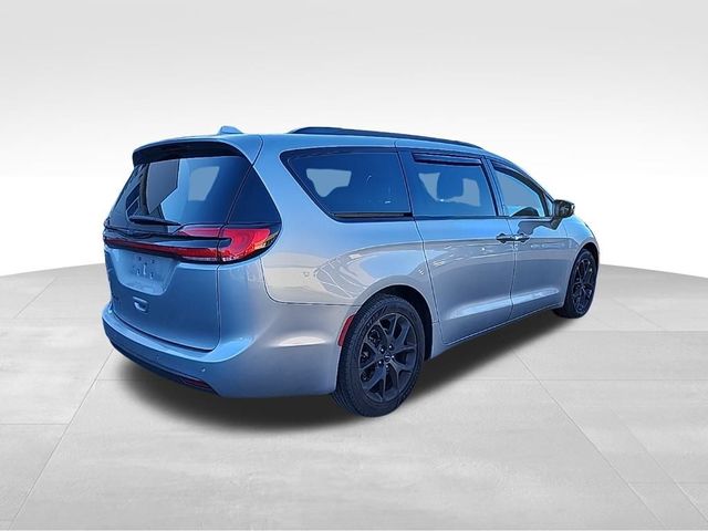 2021 Chrysler Pacifica Touring