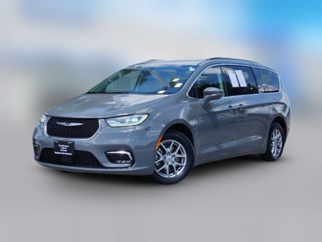 2021 Chrysler Pacifica Touring