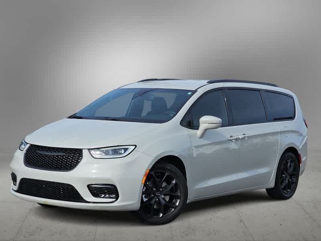 2021 Chrysler Pacifica Touring