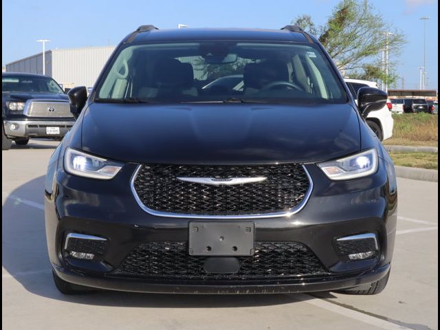 2021 Chrysler Pacifica Touring