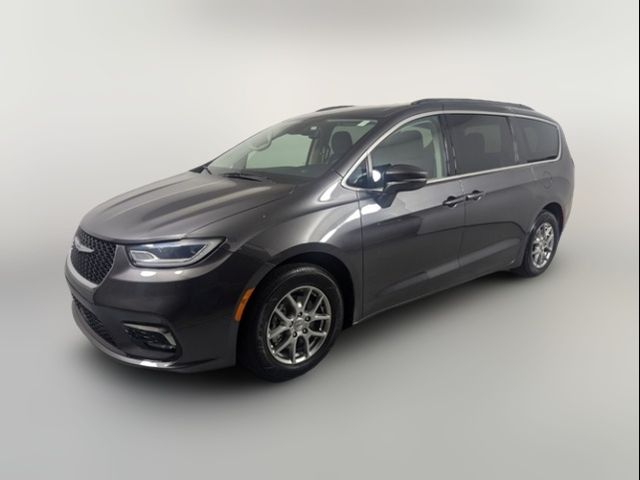 2021 Chrysler Pacifica Touring