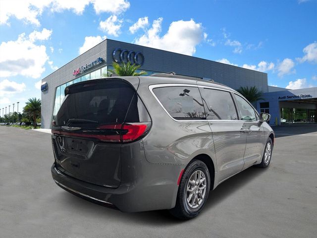 2021 Chrysler Pacifica Touring