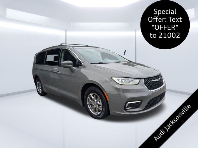 2021 Chrysler Pacifica Touring