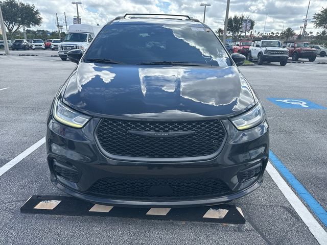 2021 Chrysler Pacifica Touring