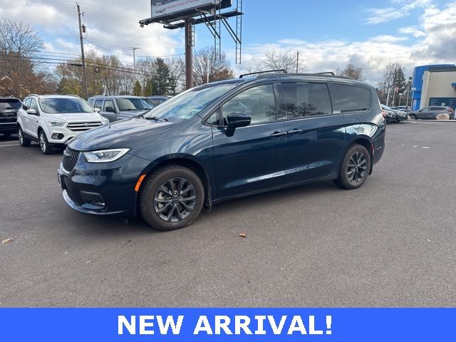 2021 Chrysler Pacifica Touring