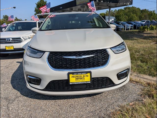 2021 Chrysler Pacifica Touring-L