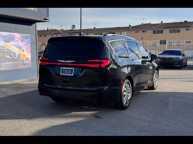 2021 Chrysler Pacifica Touring-L