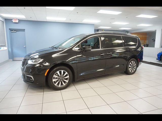 2021 Chrysler Pacifica Touring-L