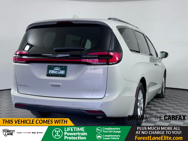 2021 Chrysler Pacifica Touring-L