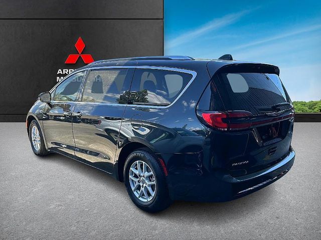 2021 Chrysler Pacifica Touring-L