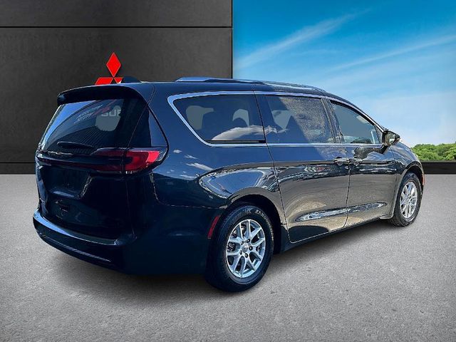 2021 Chrysler Pacifica Touring-L