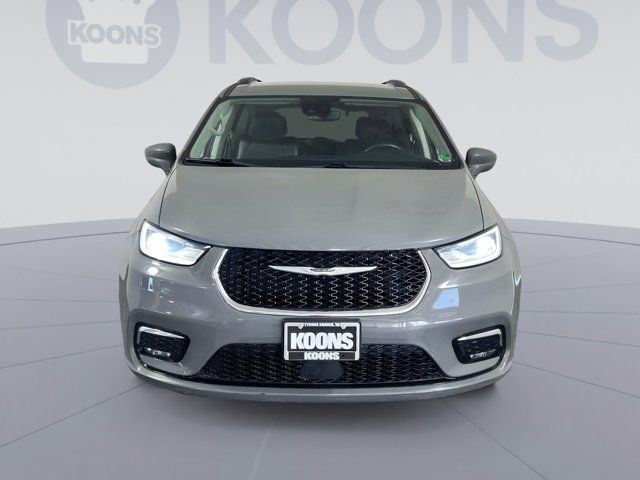 2021 Chrysler Pacifica Touring-L