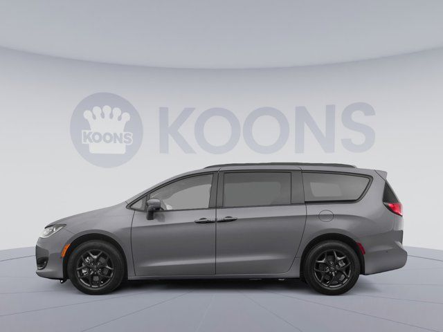 2021 Chrysler Pacifica Touring-L
