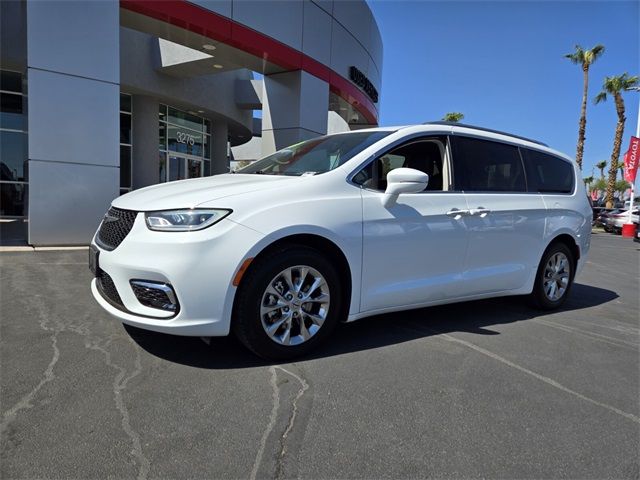 2021 Chrysler Pacifica Touring-L