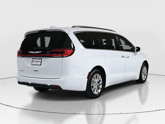 2021 Chrysler Pacifica Touring-L