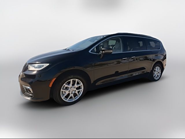 2021 Chrysler Pacifica Touring-L