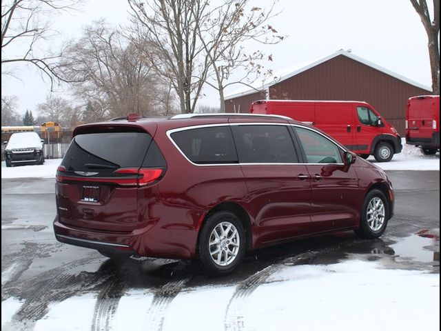 2021 Chrysler Pacifica Touring-L