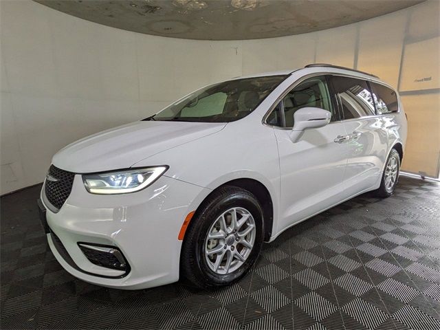 2021 Chrysler Pacifica Touring-L