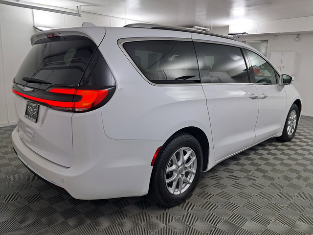 2021 Chrysler Pacifica Touring-L