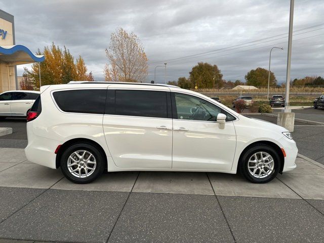 2021 Chrysler Pacifica Touring-L