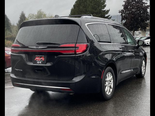 2021 Chrysler Pacifica Touring-L