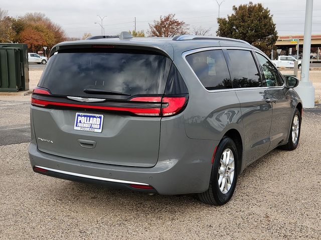 2021 Chrysler Pacifica Touring-L