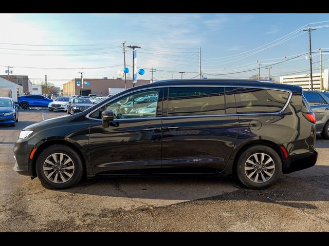 2021 Chrysler Pacifica Touring-L