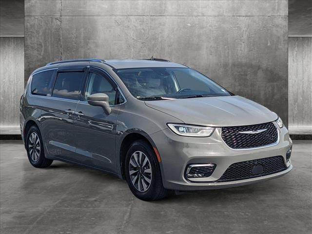 2021 Chrysler Pacifica Touring-L